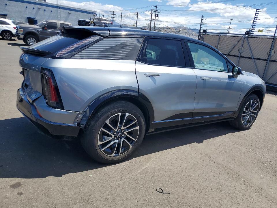 2025 Cadillac Optiq მანქანა იყიდება აუქციონზე, vin: 3GYK3EMR2SS231400, აუქციონის ნომერი: 50970966