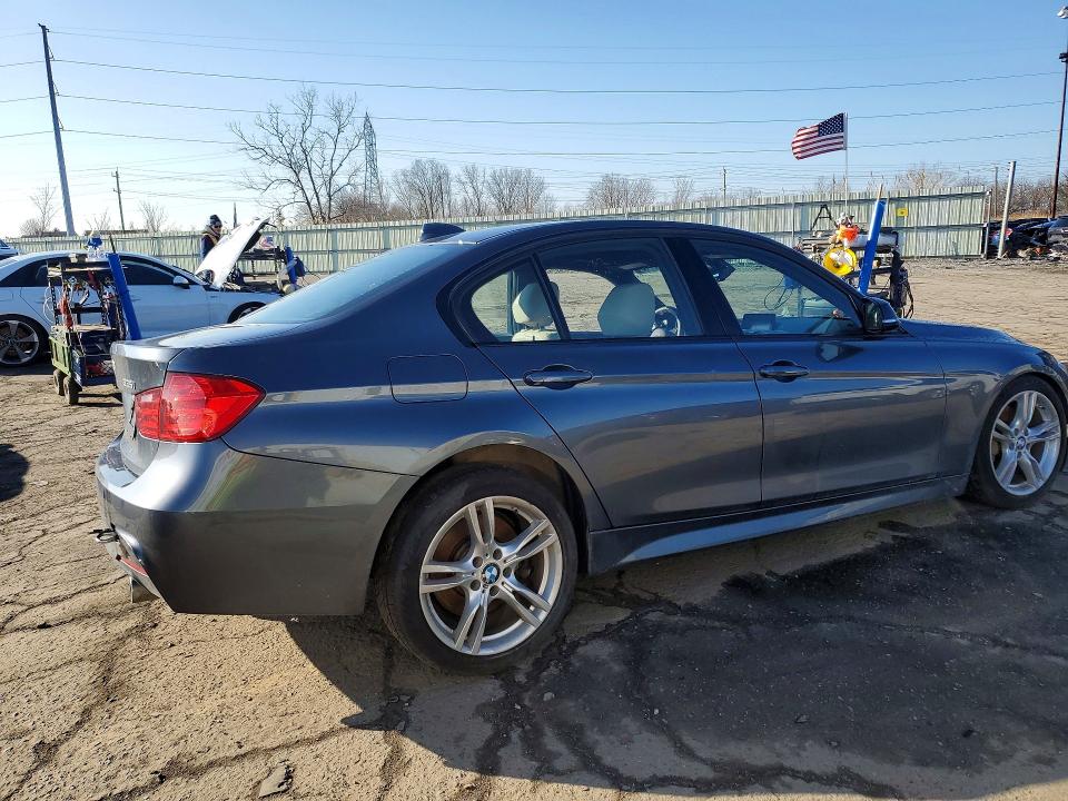2015 Bmw 335 მანქანა იყიდება აუქციონზე, vin: WBA3B9C59FF589717, აუქციონის ნომერი: 47392416