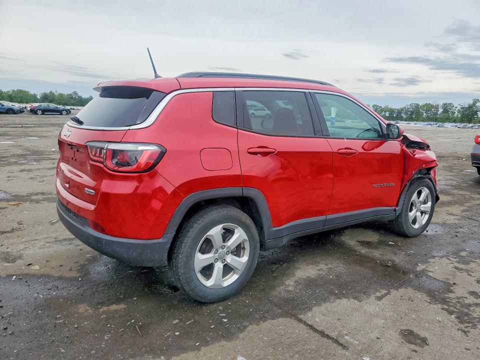 51411306 :رقم المزاد ، 3C4NJDBB5HT651745 vin ، 2017 Jeep Compass مزاد بيع