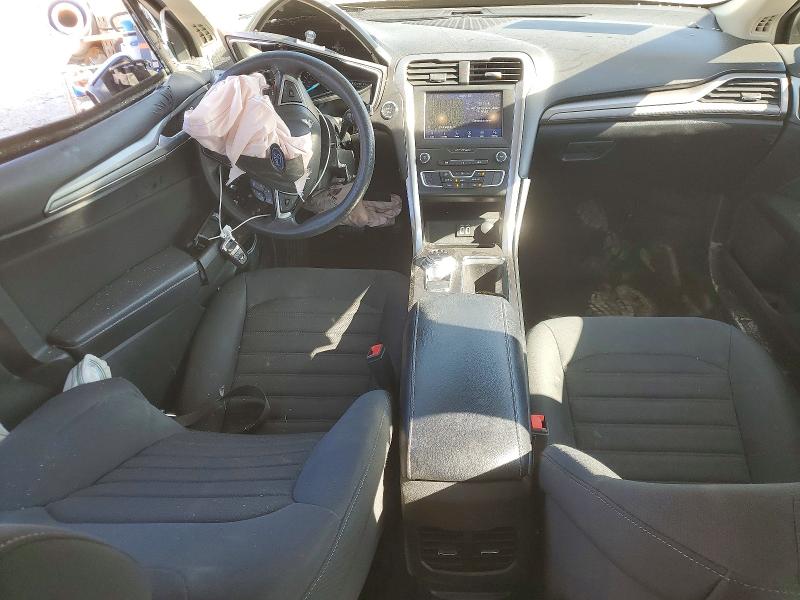 51542066 :رقم المزاد ، 3FA6P0LU7KR185015 vin ، 2019 Ford Fusion مزاد بيع