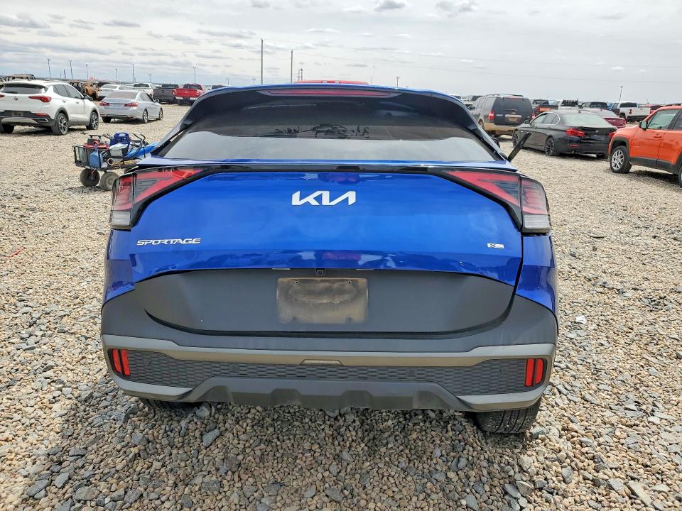 2023 Kia Sportage მანქანა იყიდება აუქციონზე, vin: 5XYK6CAF5PG021328, აუქციონის ნომერი: 51864176