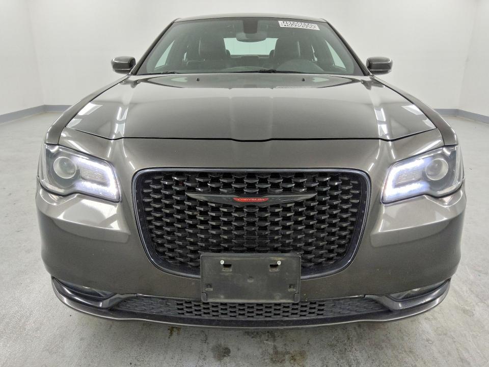 48598656 :رقم المزاد ، 2C3CCABG1PH641009 vin ، 2023 Chrysler 300 مزاد بيع