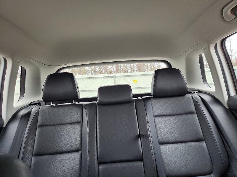 Продажа на аукционе авто 2017 Volkswagen Tiguan, vin: WVGBV7AXXHK000131, номер лота: 51940776