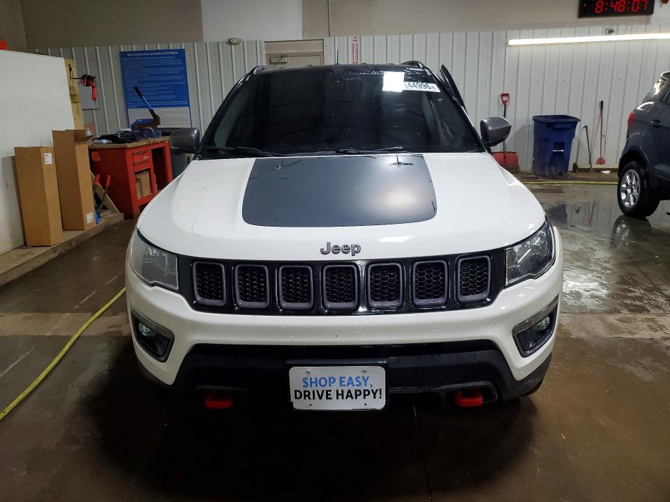 2019 Jeep Compass მანქანა იყიდება აუქციონზე, vin: 3C4NJDDB3KT667916, აუქციონის ნომერი: 49144996