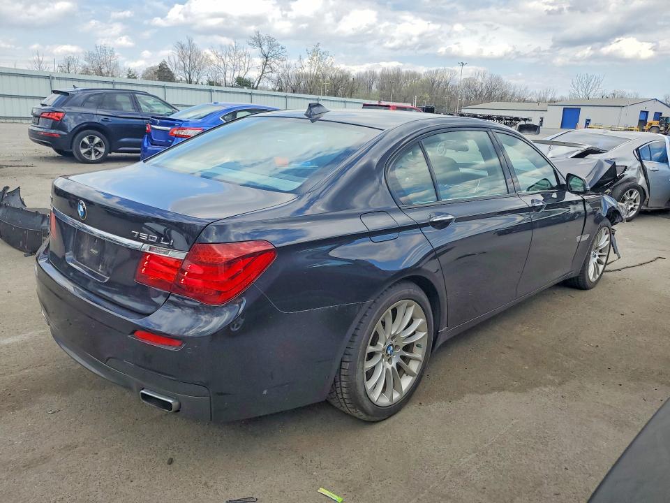 2014 Bmw 750 მანქანა იყიდება აუქციონზე, vin: WBAYF8C56ED653047, აუქციონის ნომერი: 47875196