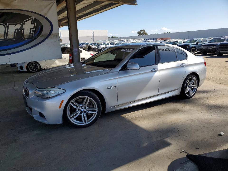 51817506 :رقم المزاد ، WBAFR7C59DC819879 vin ، 2013 Bmw 535 مزاد بيع