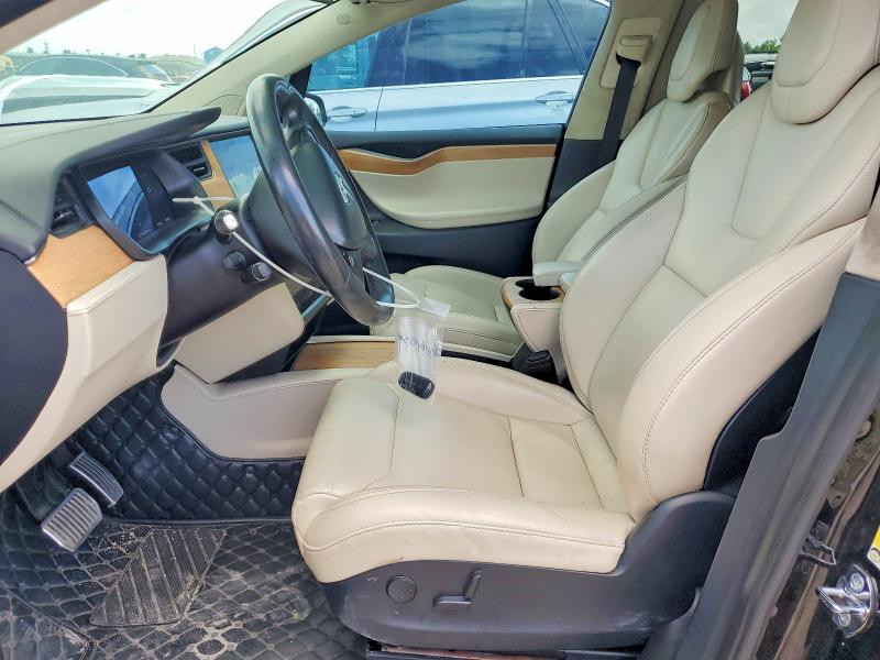 Продажа на аукционе авто 2018 Tesla Model X, vin: 5YJXCBE29JF136366, номер лота: 50615356