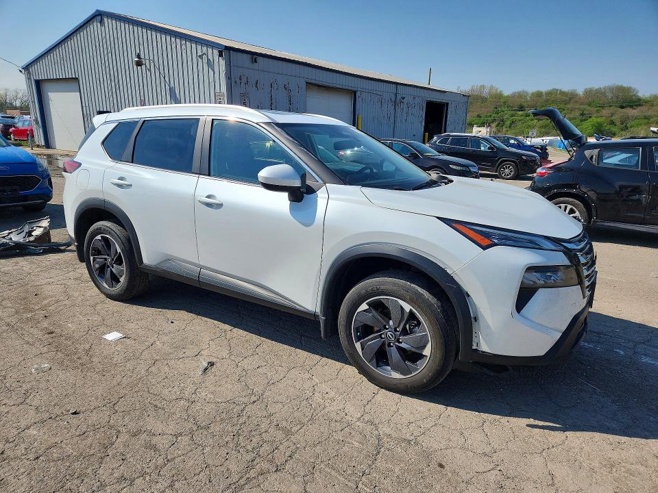 50734636 :رقم المزاد ، JN8BT3BB0RW435387 vin ، 2024 Nissan Rogue مزاد بيع