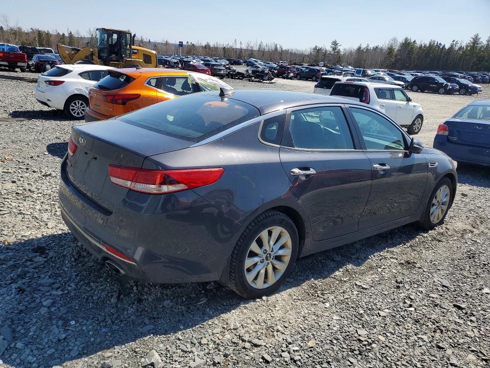 Продаж на аукціоні авто 2017 Kia Optima, vin: 5XXGT4L3XHG163011, номер лоту: 48818666