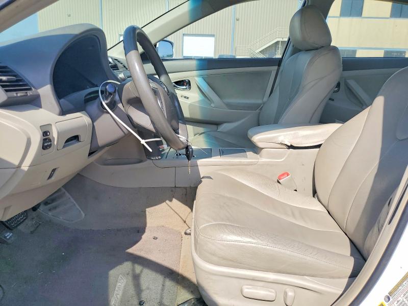 50572826 :رقم المزاد ، 4T1BF3EK9BU637852 vin ، 2011 Toyota Camry مزاد بيع