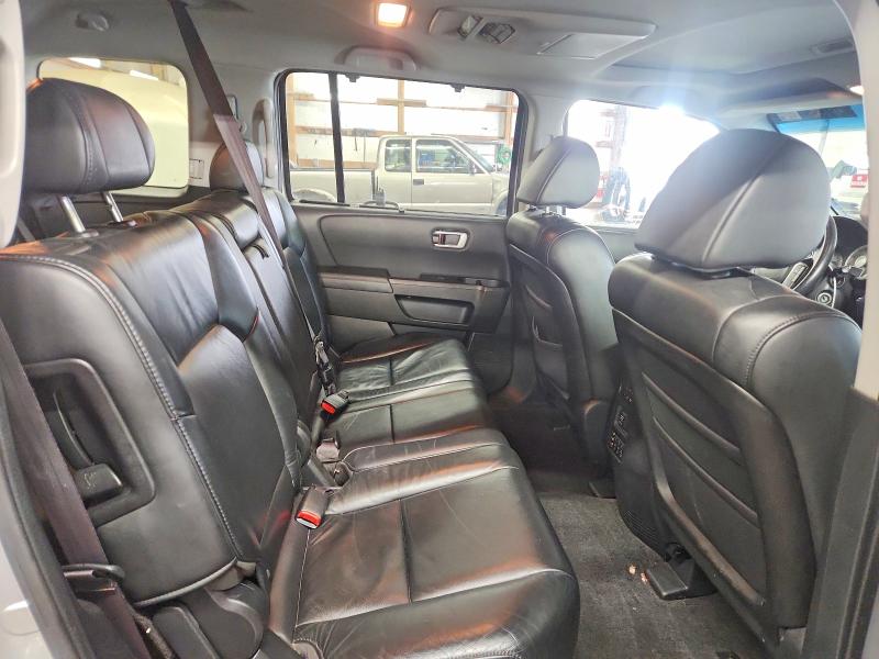 48630216 :رقم المزاد ، 5FNYF4H97BB044948 vin ، 2011 Honda Pilot مزاد بيع