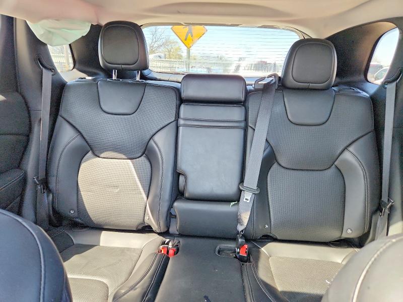 50501316 :رقم المزاد ، 1C4PJMDX9KD138562 vin ، 2019 Jeep Cherokee مزاد بيع