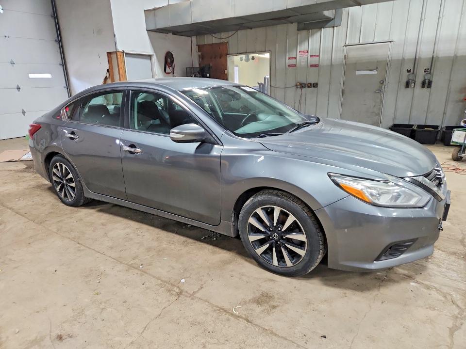 2018 Nissan Altima მანქანა იყიდება აუქციონზე, vin: 1N4AL3APXJC183244, აუქციონის ნომერი: 48619656