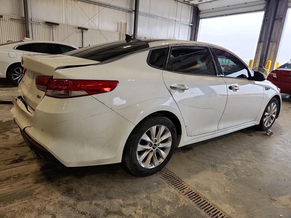 Продаж на аукціоні авто 2016 Kia Optima, vin: 5XXGU4L38GG098073, номер лоту: 48281666
