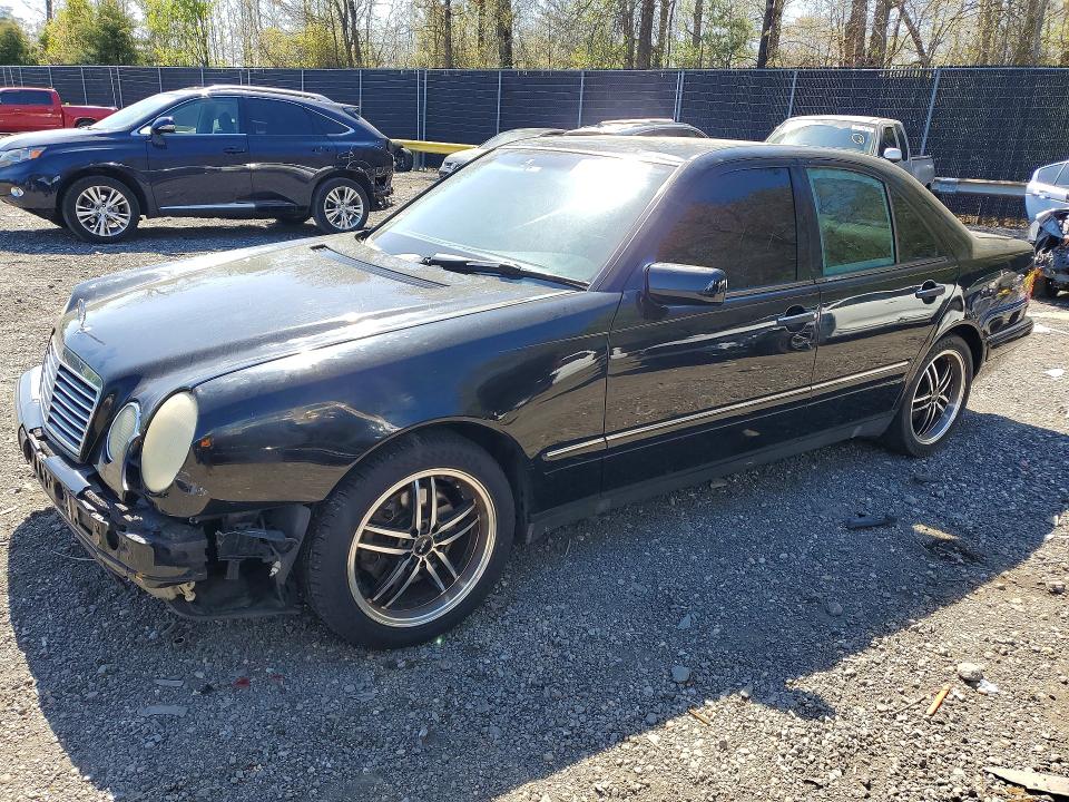 Auction sale of the 1999 Mercedes-benz E, vin: WDBJF65H7XA720354, lot number: 49452246