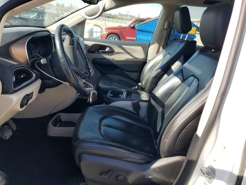 Продажа на аукционе авто 2017 Chrysler Pacifica, vin: 2C4RC1BGXHR523686, номер лота: 50681706