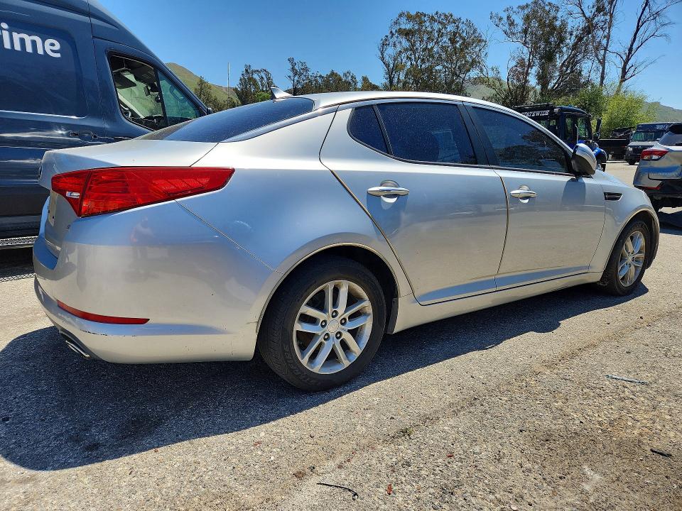 Продажа на аукционе авто 2013 Kia Optima, vin: KNAGM4A7XD5325850, номер лота: 51362026