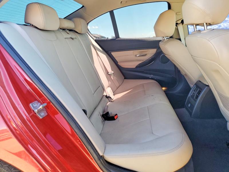 49607136 :رقم المزاد ، WBA3C1C56FK117898 vin ، 2015 Bmw 328 مزاد بيع