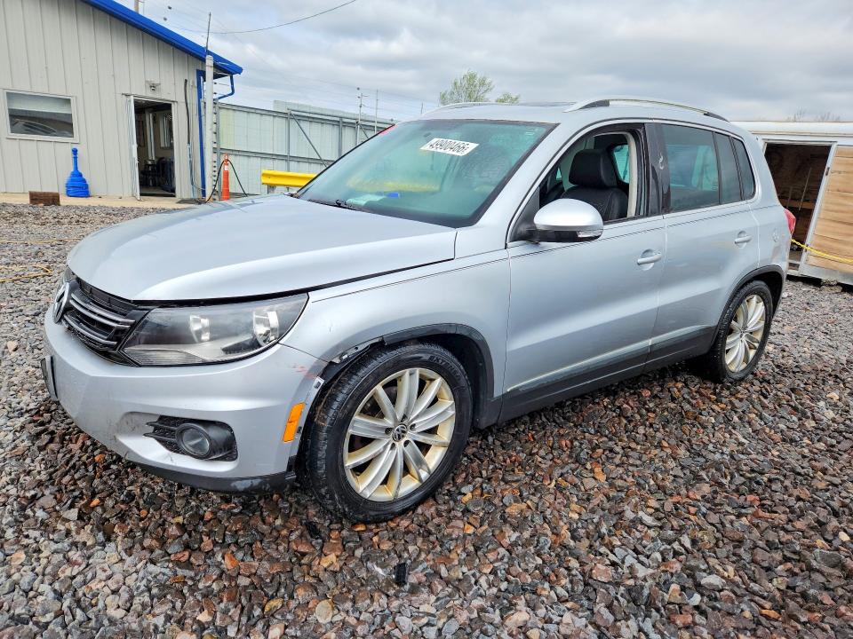 2012 Volkswagen Tiguan მანქანა იყიდება აუქციონზე, vin: WVGBV7AX2CW581254, აუქციონის ნომერი: 49900466