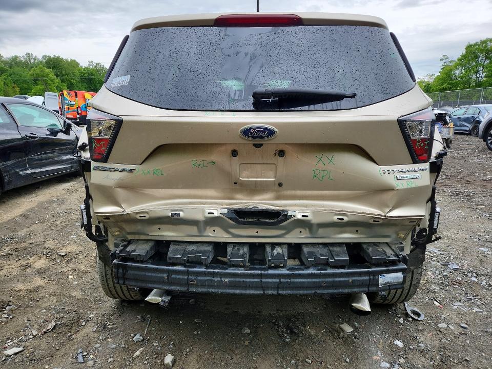 50386216 :رقم المزاد ، 1FMCU0J91HUB07976 vin ، 2017 Ford Escape مزاد بيع