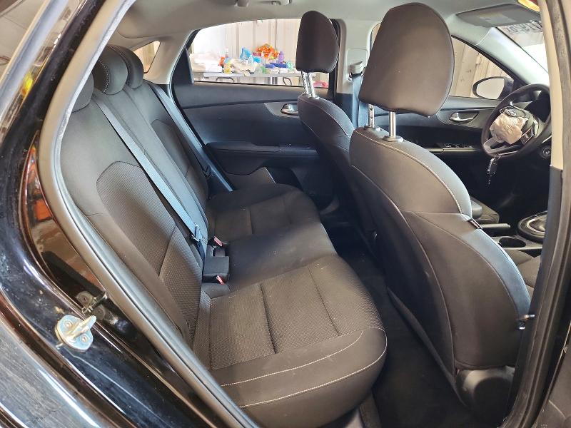 50477926 :رقم المزاد ، 3KPF24AD2ME273371 vin ، 2021 Kia Forte مزاد بيع