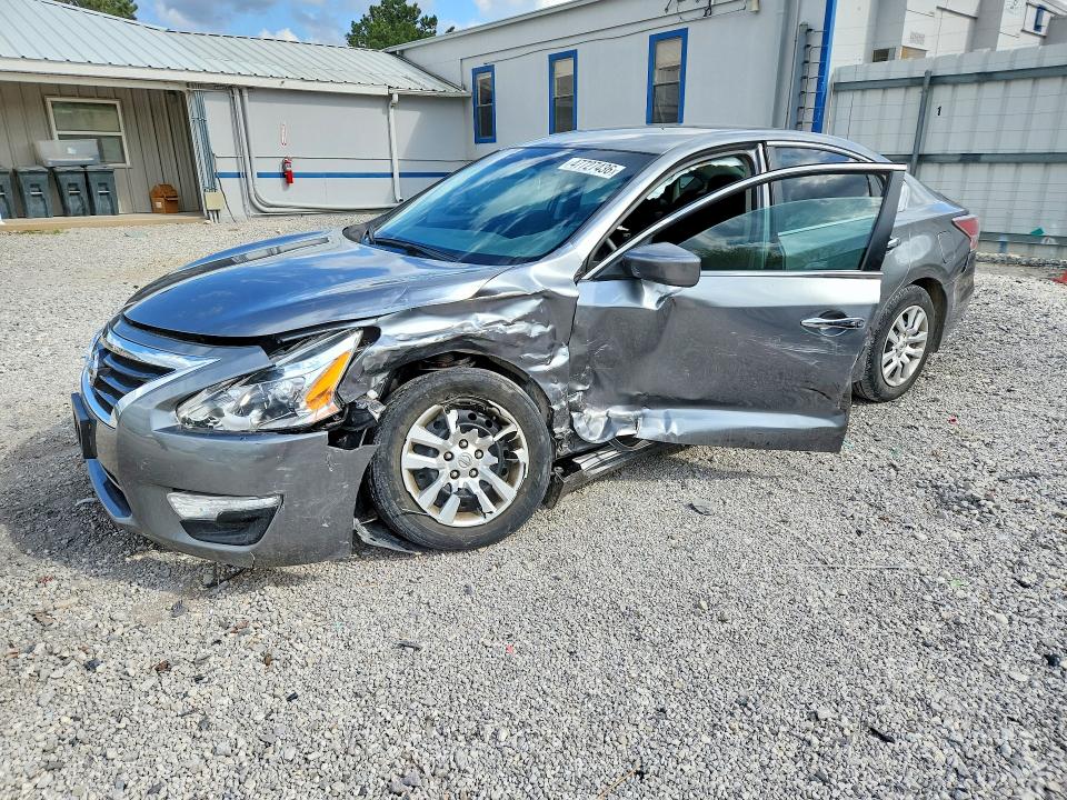 Продажа на аукционе авто 2015 Nissan Altima, vin: 1N4AL3APXFC574806, номер лота: 47727436
