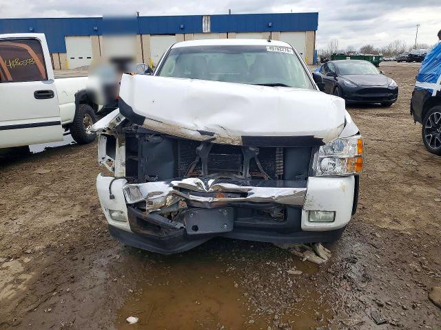 49702276 :رقم المزاد ، 1GCRCSE00BZ237248 vin ، 2011 Chevrolet Silverado مزاد بيع