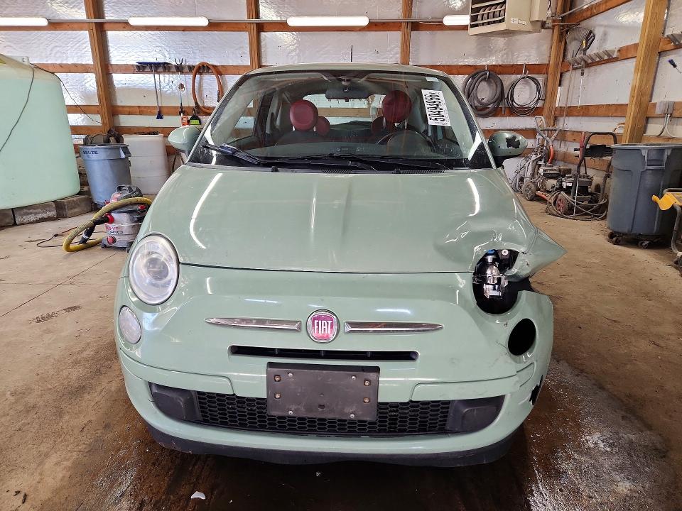 50494956 :رقم المزاد ، 3C3CFFAR3FT500309 vin ، 2015 Fiat 500 مزاد بيع