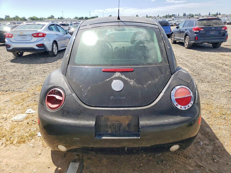 46398736 :رقم المزاد ، 3VWED21C22M436702 vin ، 2002 Volkswagen New Beetle مزاد بيع