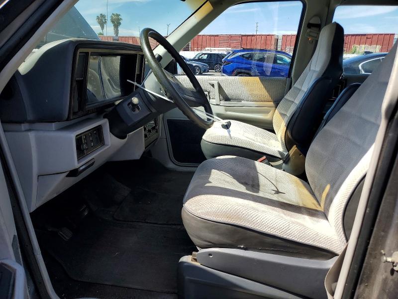 49989736 :رقم المزاد ، 2P4FH4537LR600274 vin ، 1990 Plymouth Voyager مزاد بيع