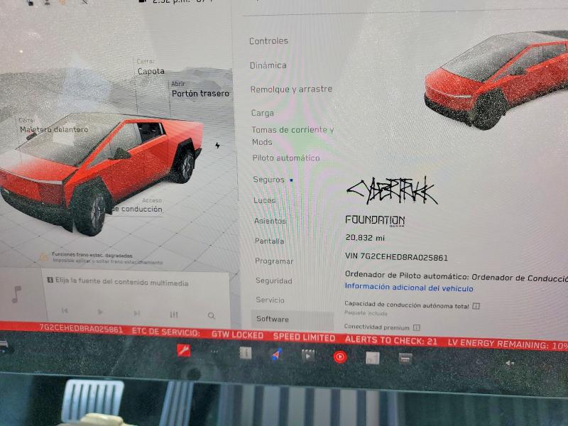 48627916 :رقم المزاد ، 7G2CEHED8RA025861 vin ، 2024 Tesla Cybertruck مزاد بيع