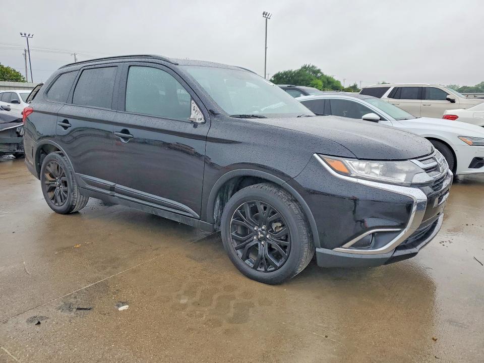 Продажа на аукционе авто 2018 Mitsubishi Outlander, vin: JA4AD3A33JZ029230, номер лота: 50854376