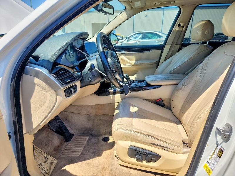 50558706 :رقم المزاد ، 5UXKR2C56F0H40857 vin ، 2015 Bmw X5 مزاد بيع