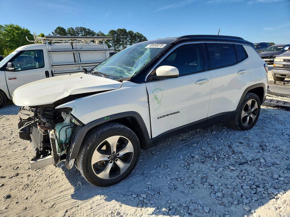 2018 Jeep Compass მანქანა იყიდება აუქციონზე, vin: 3C4NJDBB5JT231036, აუქციონის ნომერი: 49895076