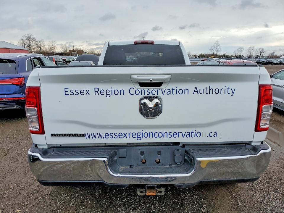 2022 Ram 3500 Big Horn Crew C მანქანა იყიდება აუქციონზე, vin: 3C63RPHL0NG414609, აუქციონის ნომერი: 49684246