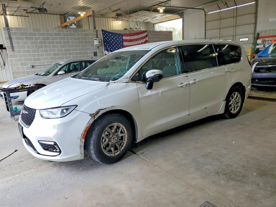 Продажа на аукционе авто 2023 Chrysler Pacifica, vin: 2C4RC1FG6PR500494, номер лота: 50165496