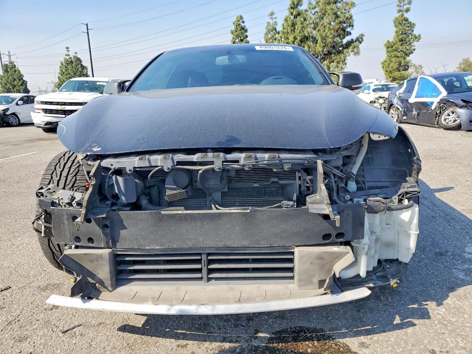 49001226 :رقم المزاد ، JN1FV7EKXJM530620 vin ، 2018 Infiniti Q60 مزاد بيع
