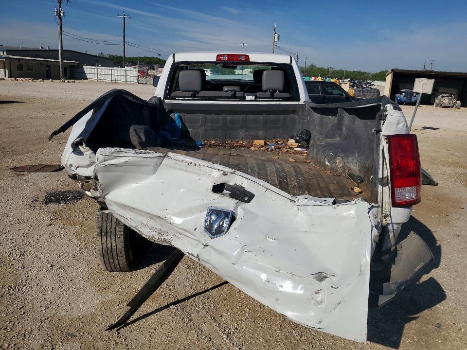 Продажа на аукционе авто 2015 Ram 2500, vin: 3C6TR4HT1FG613300, номер лота: 48415876
