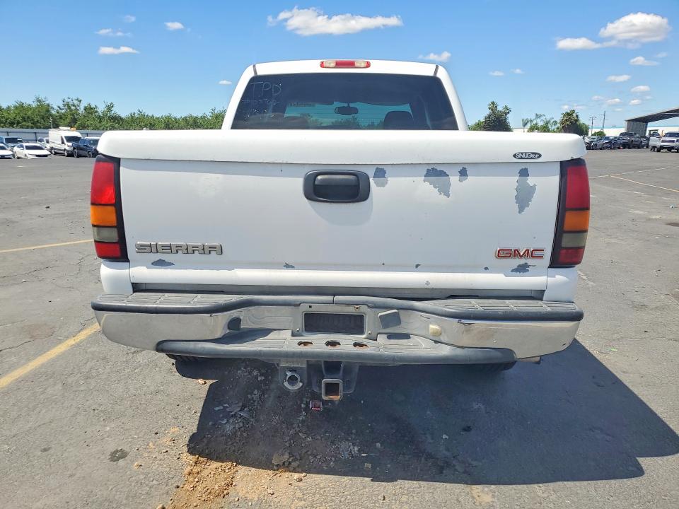 Продажа на аукционе авто 2005 Gmc New Sierra, vin: 2GTEC13T251193725, номер лота: 50646626
