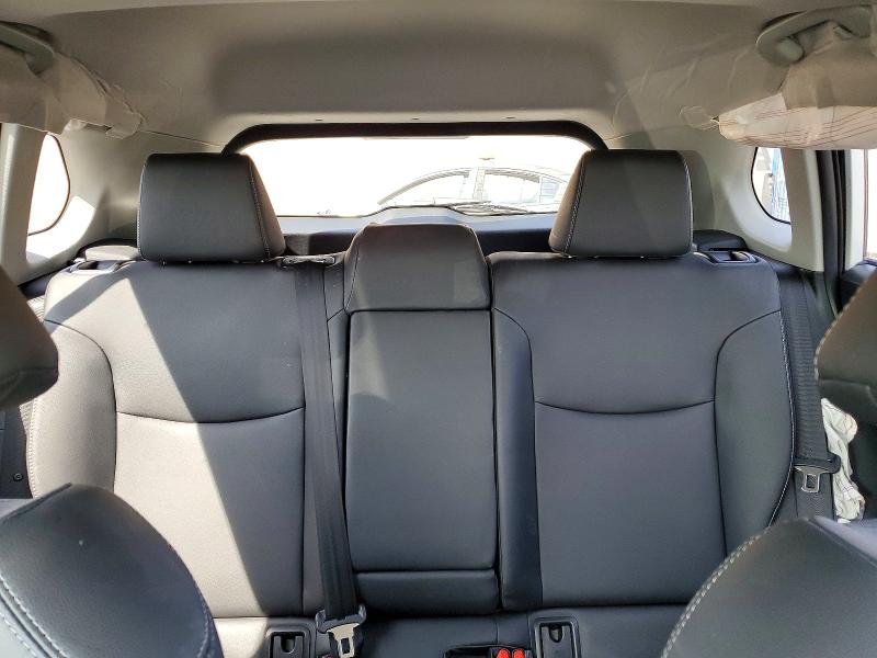 49450356 :رقم المزاد ، 7MUDAAAG4PV066094 vin ، 2023 Toyota Corolla Cross مزاد بيع