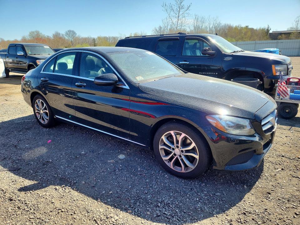 50924656 :رقم المزاد ، 55SWF4KB3GU123753 vin ، 2016 Mercedes-benz C مزاد بيع