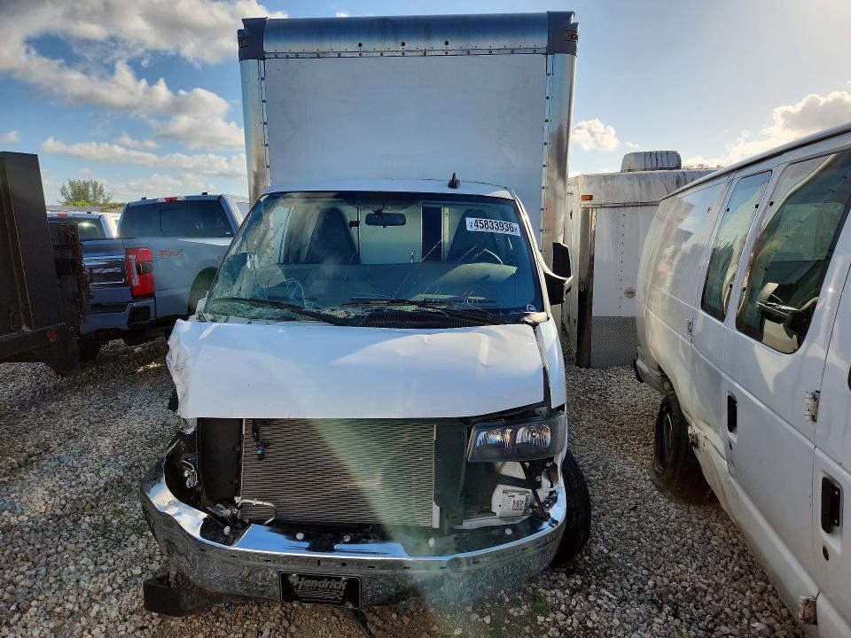 2025 Gmc Savana მანქანა იყიდება აუქციონზე, vin: 7GZ37TC79SN000283, აუქციონის ნომერი: 45833936