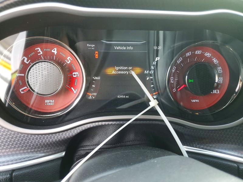 Продаж на аукціоні авто 2016 Dodge Challenger, vin: 2C3CDZC96GH117298, номер лоту: 49008926