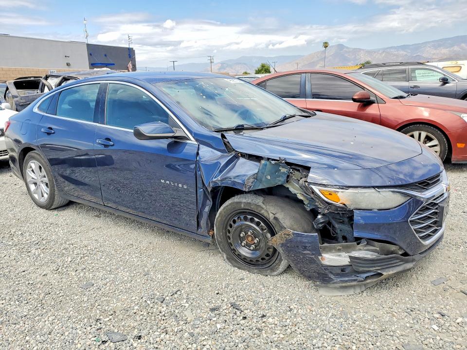 49595736 :رقم المزاد ، 1G1ZD5ST2NF164167 vin ، 2022 Chevrolet Malibu مزاد بيع