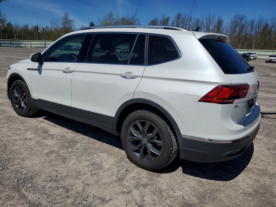 51101576 :رقم المزاد ، 3VVMB7AX0PM025649 vin ، 2023 Volkswagen Tiguan مزاد بيع