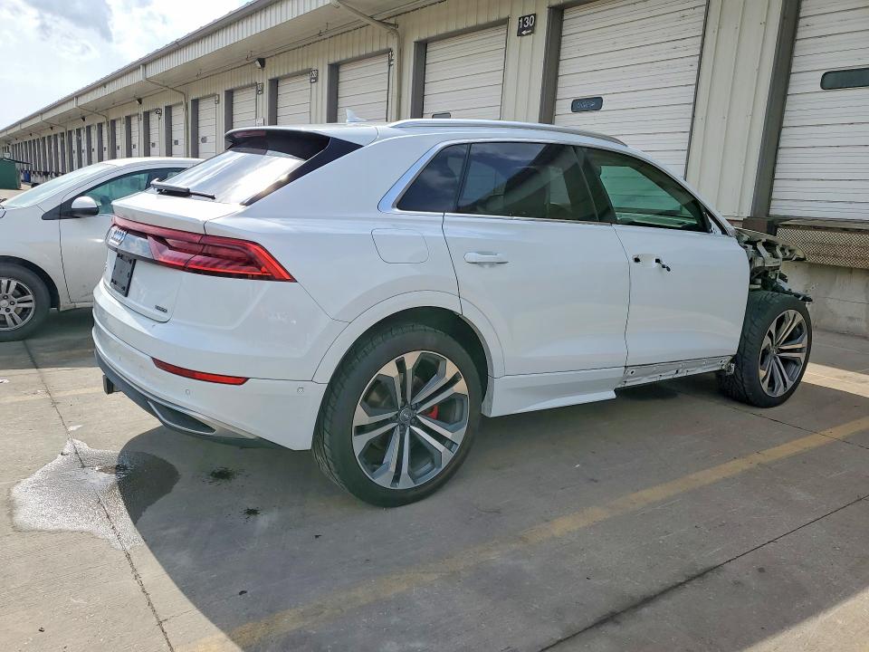 47503446 :رقم المزاد ، WA1CVAF1XKD015518 vin ، 2019 Audi Q8 مزاد بيع
