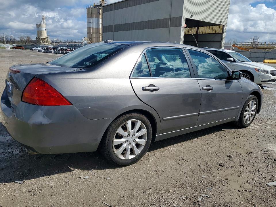 2006 Honda Accord მანქანა იყიდება აუქციონზე, vin: 1HGCM66506A064101, აუქციონის ნომერი: 48644136