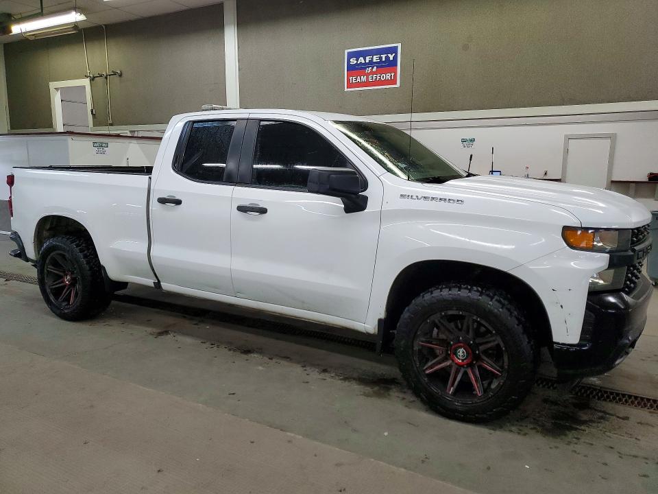 2020 Chevrolet Silverado მანქანა იყიდება აუქციონზე, vin: 1GCRWAEF6LZ327284, აუქციონის ნომერი: 49261186
