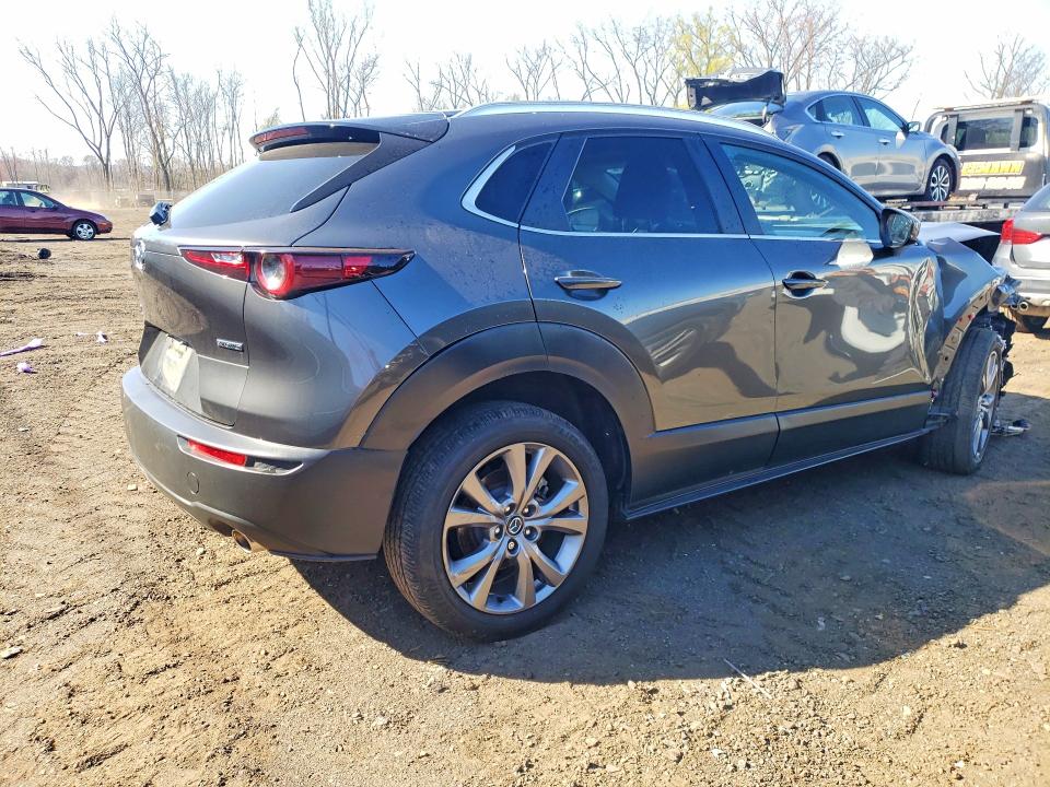 49235426 :رقم المزاد ، 3MVDMBCL5NM412845 vin ، 2022 Mazda Cx-30 مزاد بيع