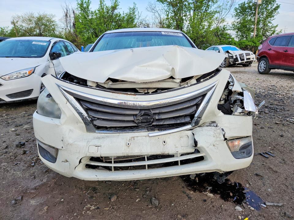 Продажа на аукционе авто 2015 Nissan Altima, vin: 1N4AL3AP1FC125319, номер лота: 49815896